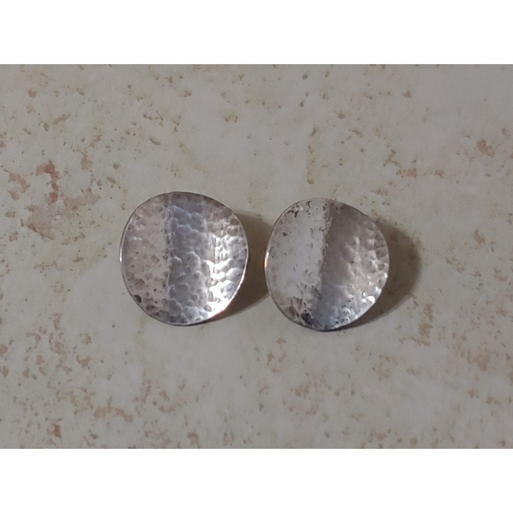 JAMES AVERY Retired Sterling Silver Curved Disc Hammered Stud Earrings Clip